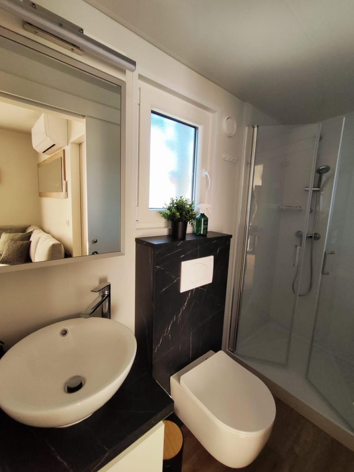 Mobile Home Kala Biograd Na Moru Ngoại thất bức ảnh